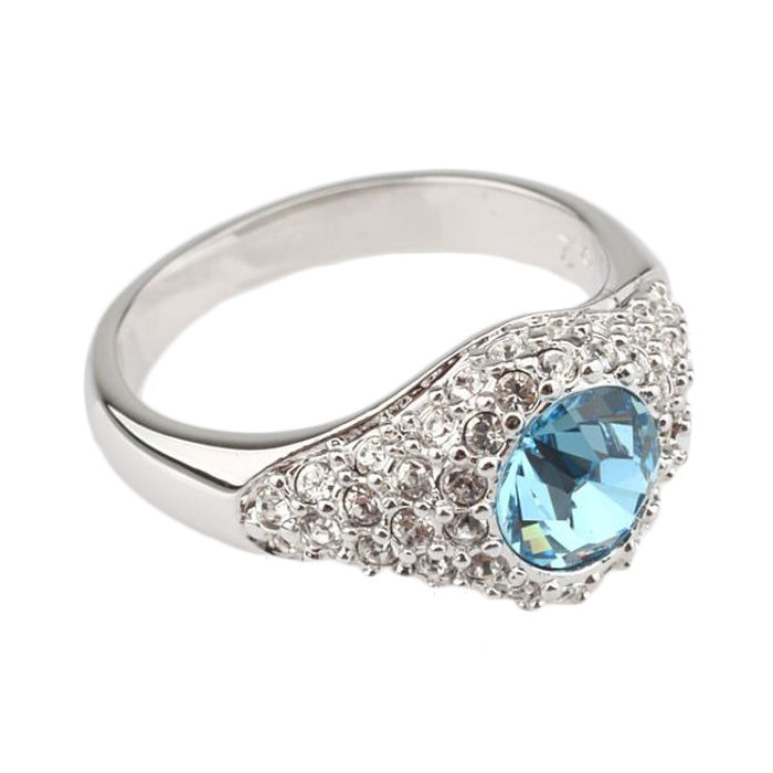 Кольцо с голубым камнем, кольцо Сваровски с голубым камнем