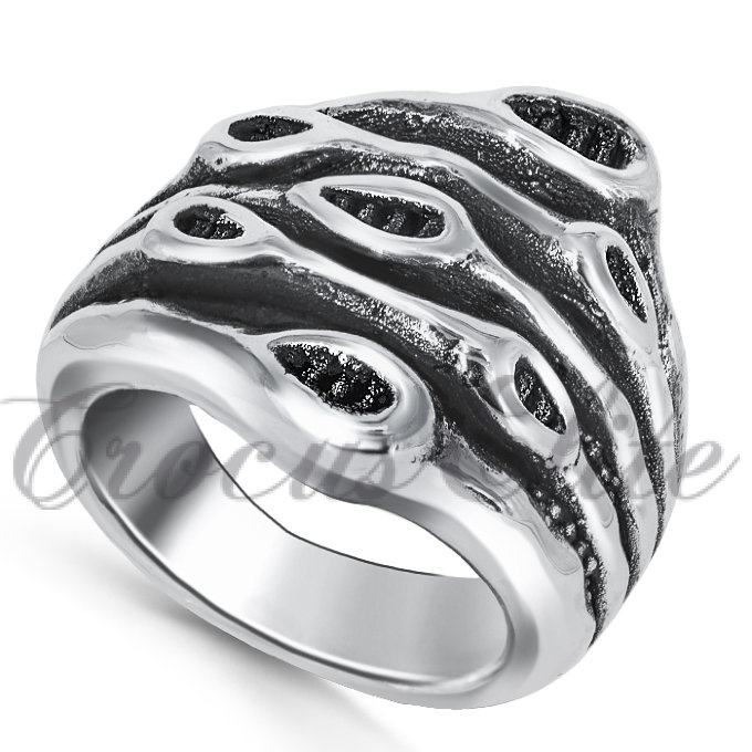 Стильное кольцо из серебра